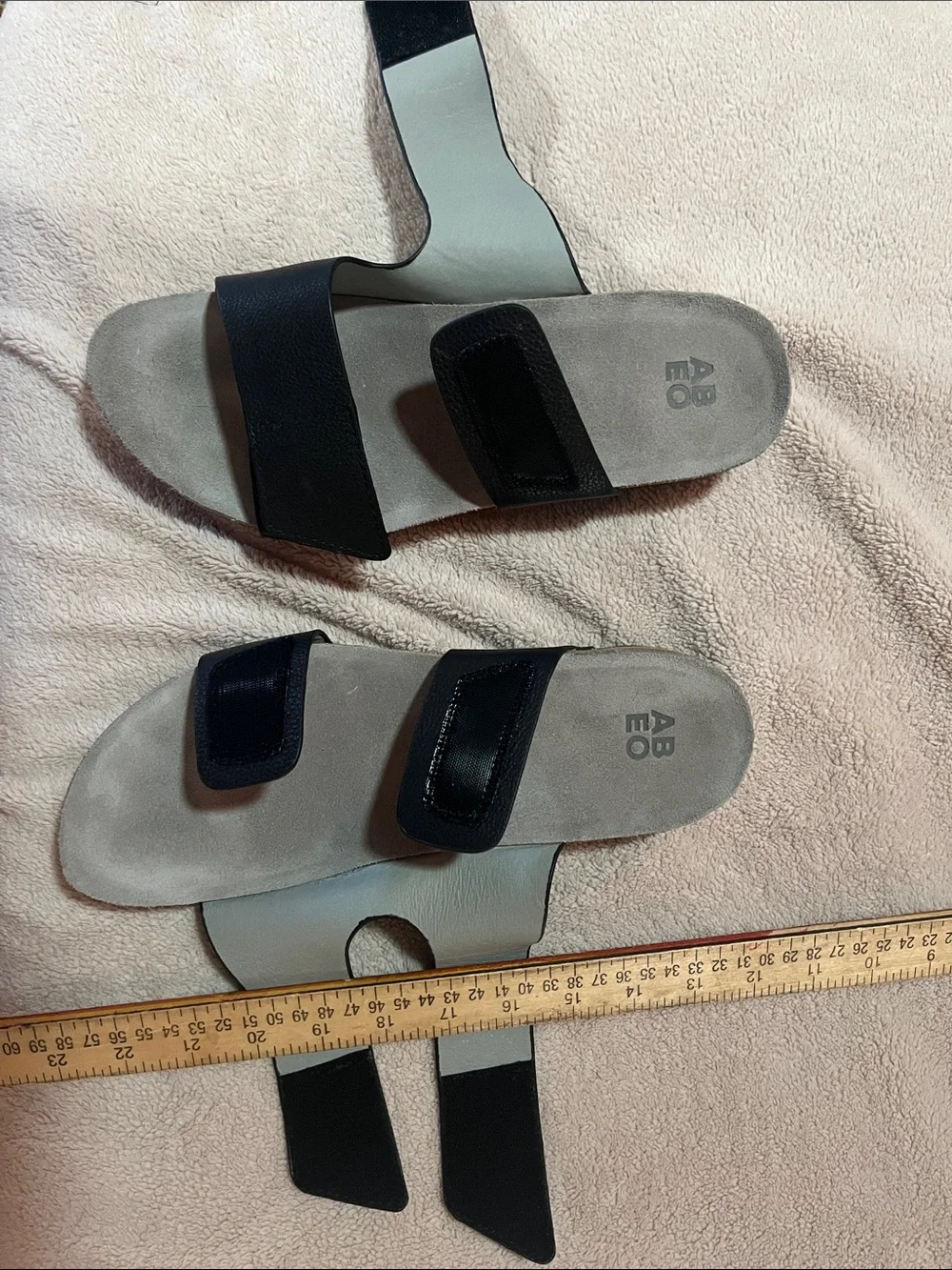 Abeo Gabie Black Dual-Strap Slide Sandals with Gray Footbed